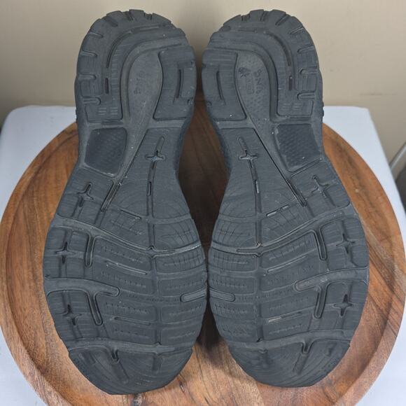 Brooks Adrenaline GTS 22 Mens Triple Black Size 11.5 Running Shoes 1103661D020 - Picture 8 of 12